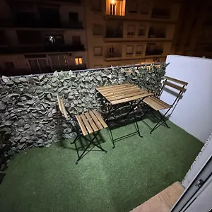 https://apartamento-de-habitaciones-privadas-en-el-centro-de-mlaga.1costadelsol.com