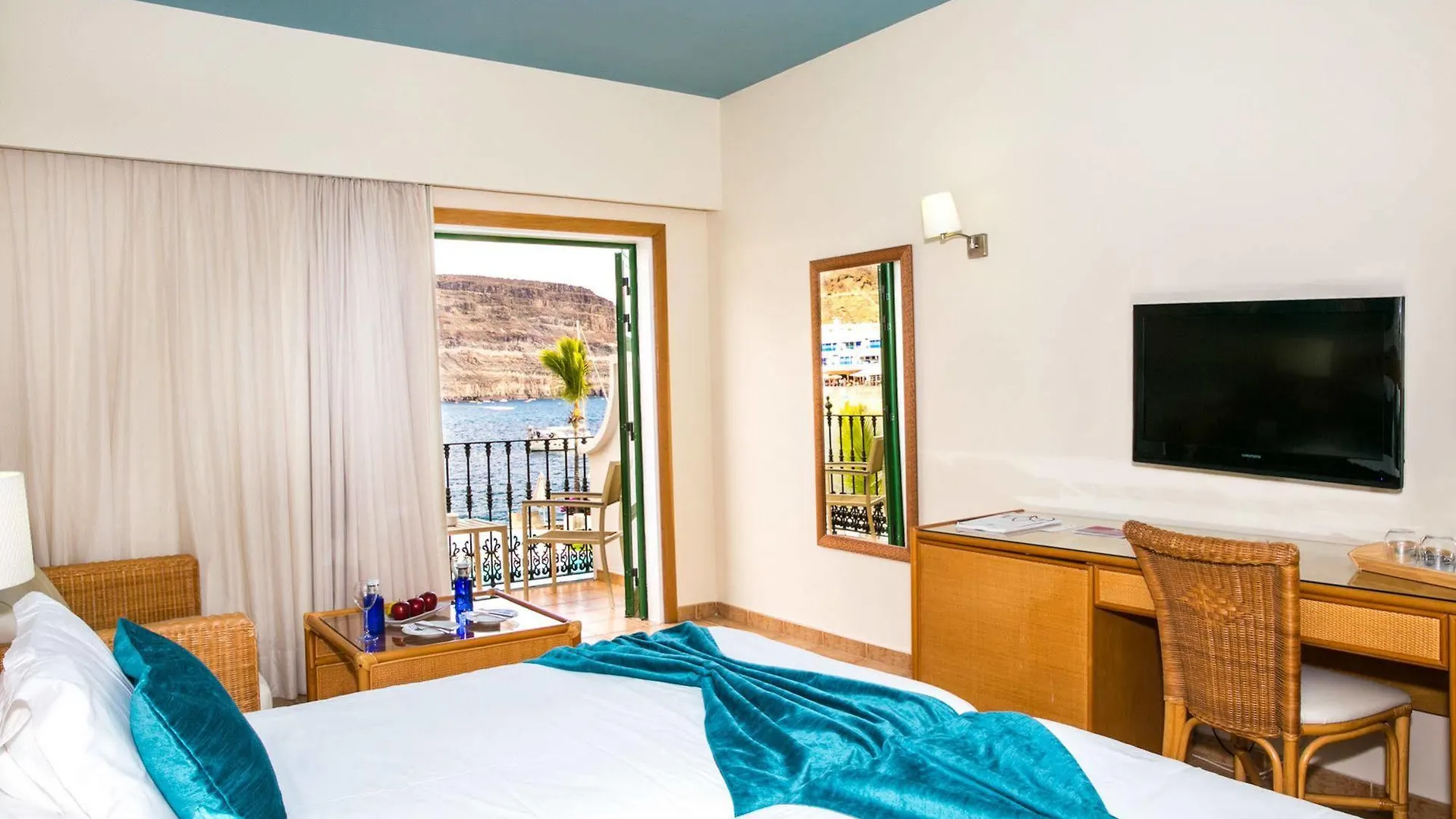 Apartamentos Livvo Puerto De Mogan 0*,  Spain